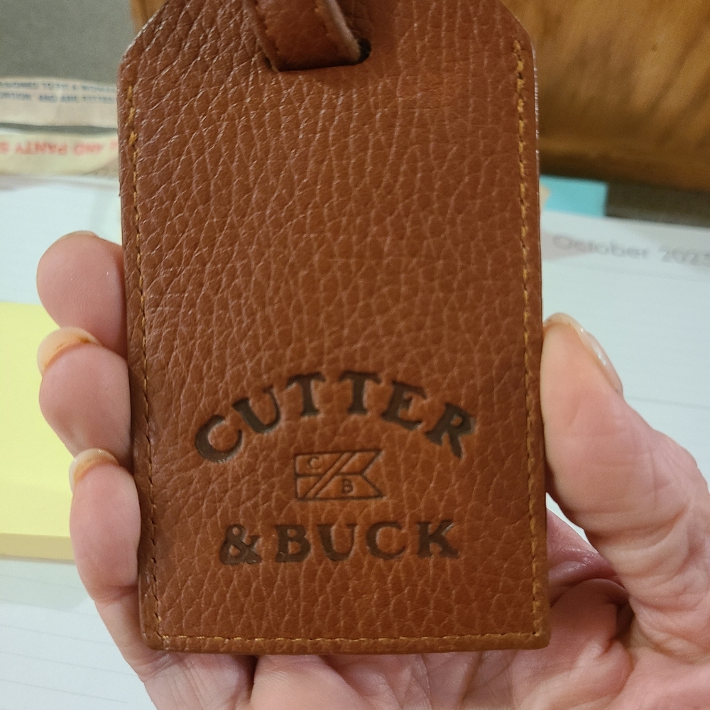 Luggage Tag Leather Cutter & Buck